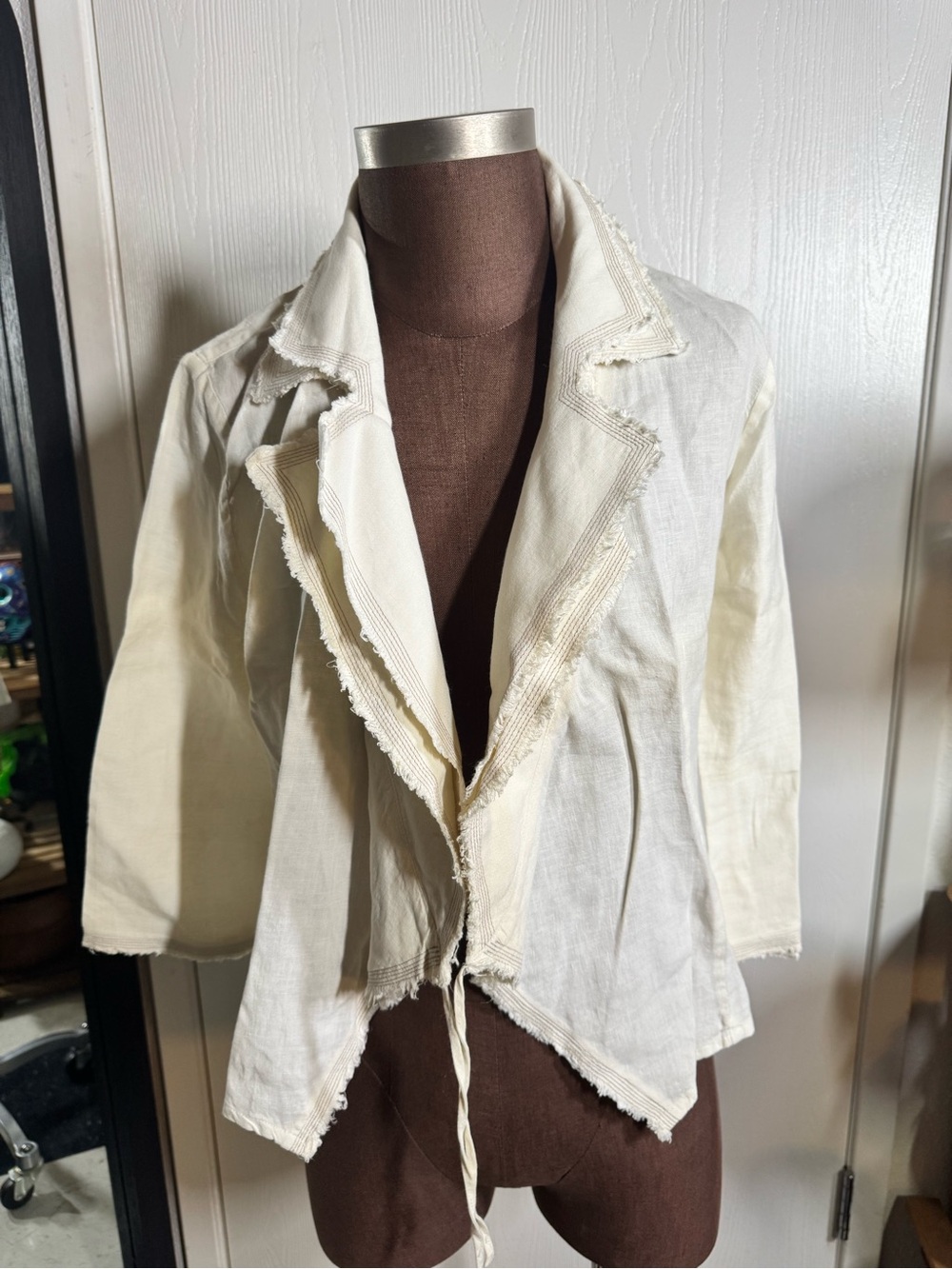Anne Fontaine Cream Frayed Edge Open-Front Blazer